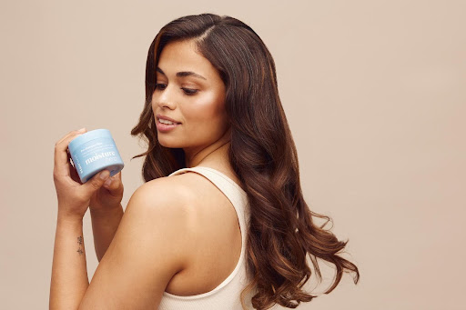 Hoe vaak je je haar echt moet wassen